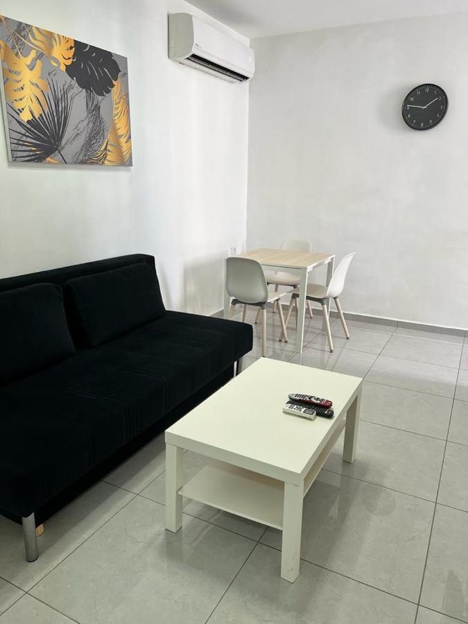 Apartments4you Maya Bat Yam Bagian luar foto