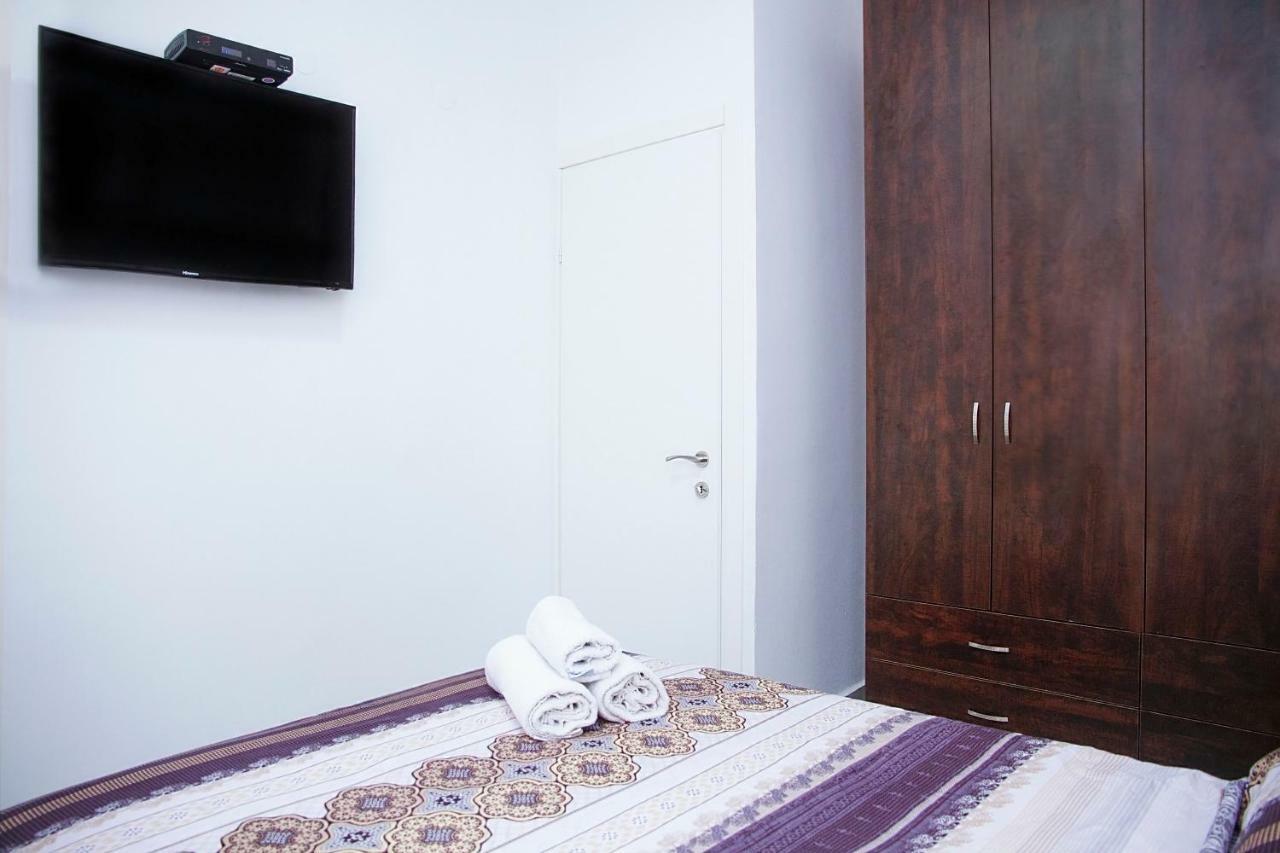 Apartments4you Maya Bat Yam Bagian luar foto
